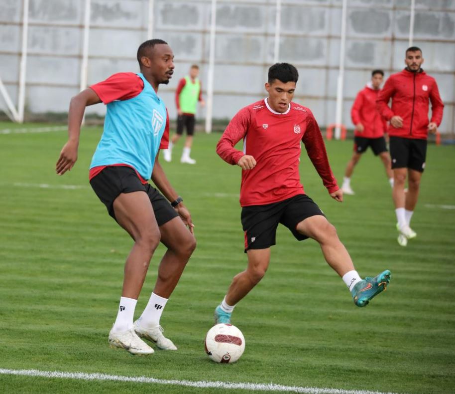 Sivasspor Pendikspor maçı hazırlıklarına başladı!