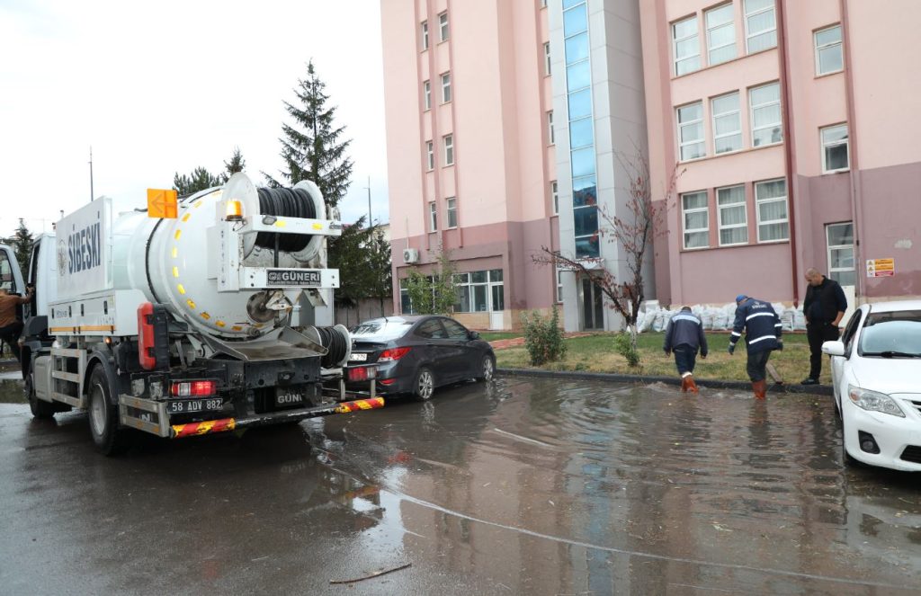 Başkan Bilgin  metrekareye düşen yağış miktarını açıkladı!