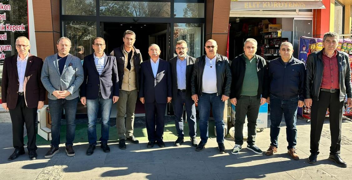 İsmet Yılmaz İl Yönetimi İle Sivas’ta Ziyaretlerini Sürdürüyor