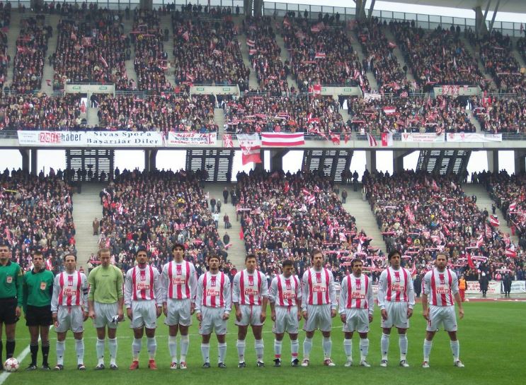 Geçen Hafta Taraftara Sitem Eden Servet Hocam Karagümrük Karşısında Fark Yedik!