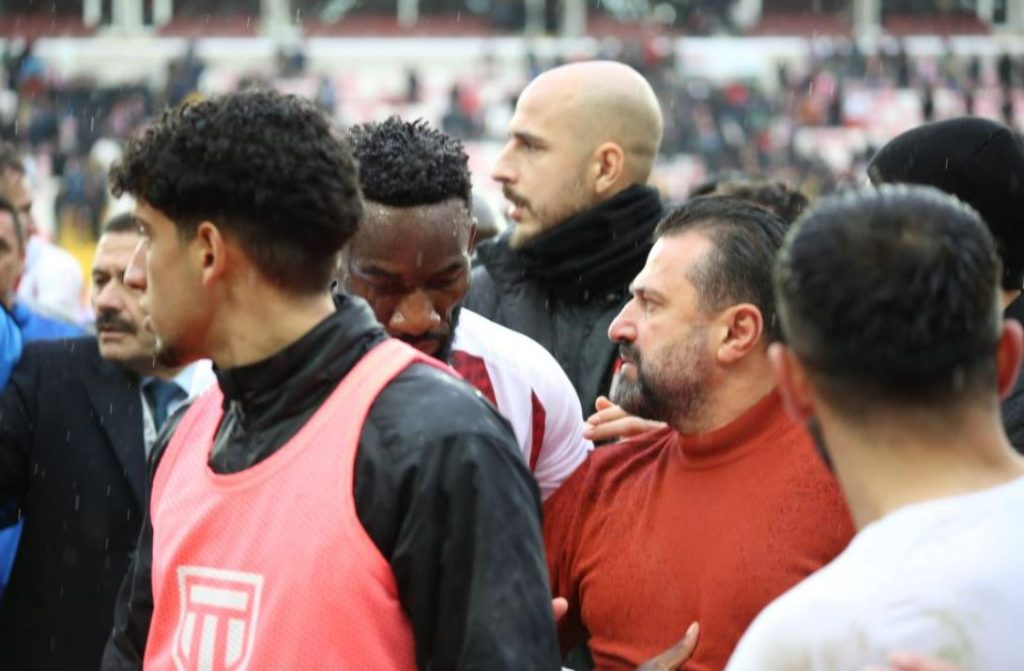 Sivasspor – Gaziantep FK maçı sonrası gerginlik!