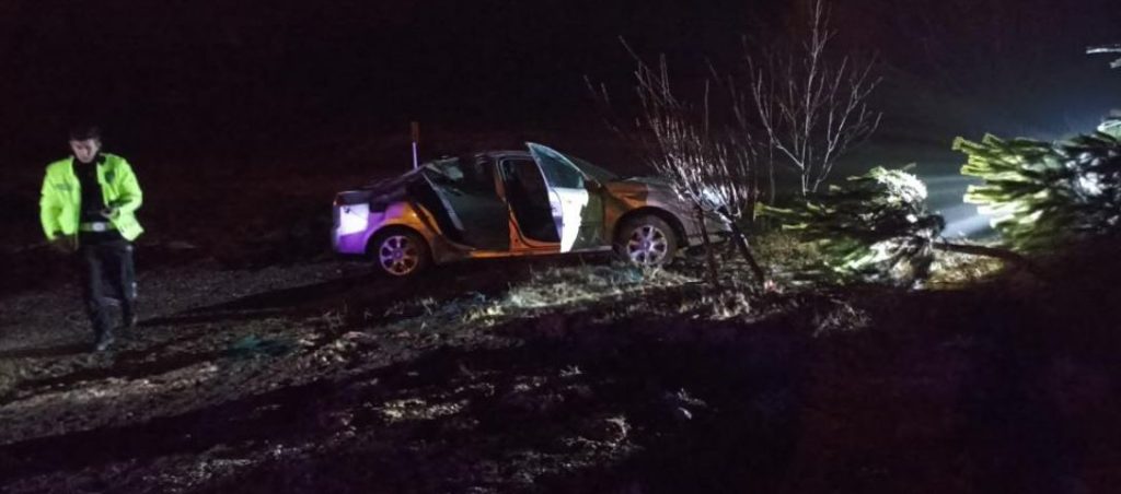 Sivas’ta yağmurda kayganlaşan yol kazaya neden oldu! 3 yaralı!