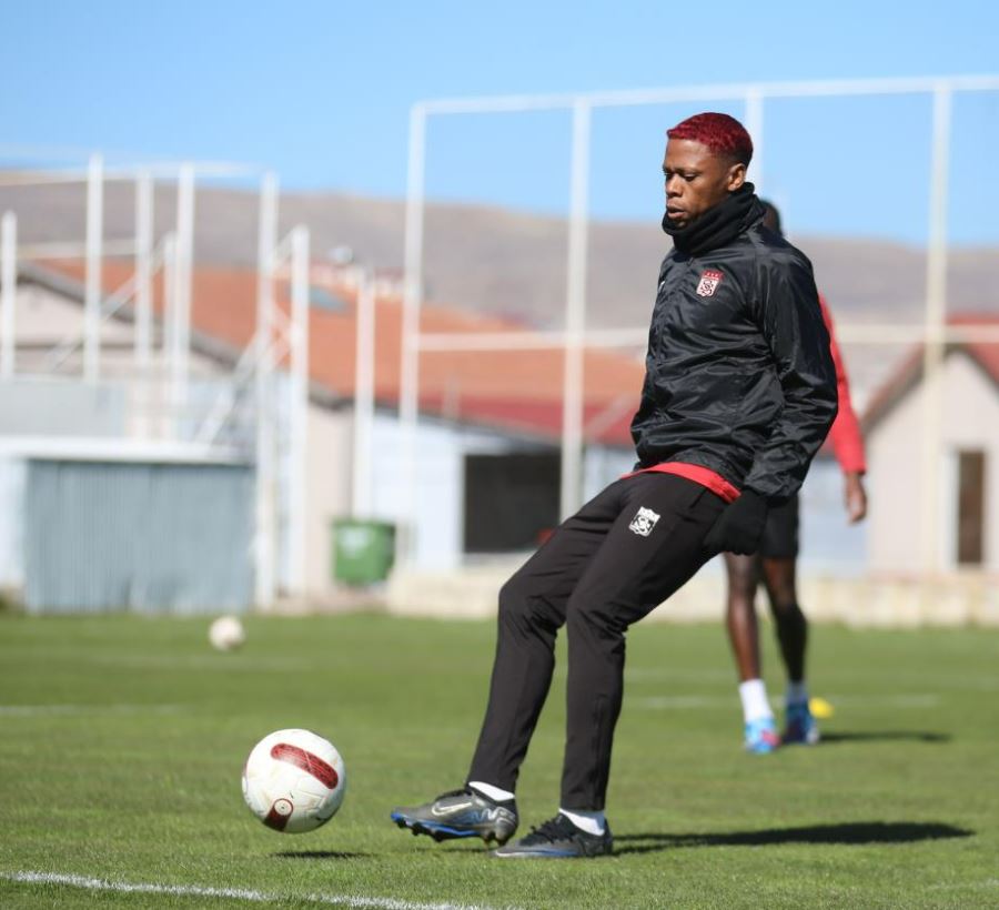 Sivasspor’da Kasımpaşa maçı hazırlıkları sürüyor!