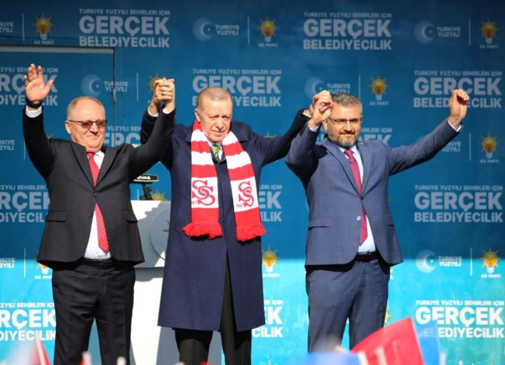 Erdoğan, “CHP’nin yeni genel başkanı ise her açıdan tam bir hayal kırıklığı oldu”