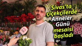 Anneler Günü Hareketliliği: Sivaslı Çiçekçilerde Yoğun Mesai Başladı