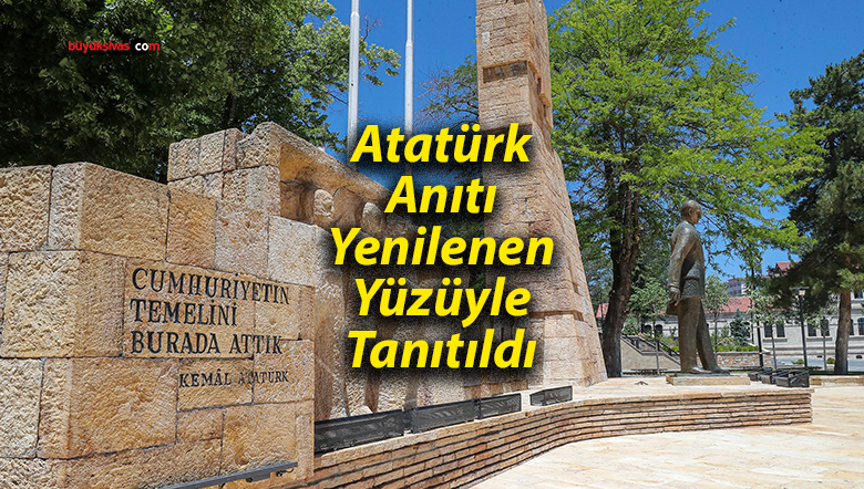 Cumhuriyet Meydanı’ndaki Atatürk Anıtı Yenilenen Yüzüyle Tanıtıldı