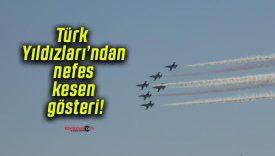 Türk Yıldızları’ndan nefes kesen gösteri!