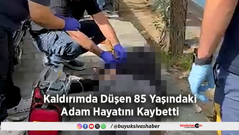 Kaldırımda Düşen 85 Yaşındaki